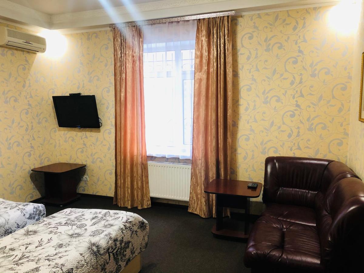 Hotel Т2 Kiev Extérieur photo