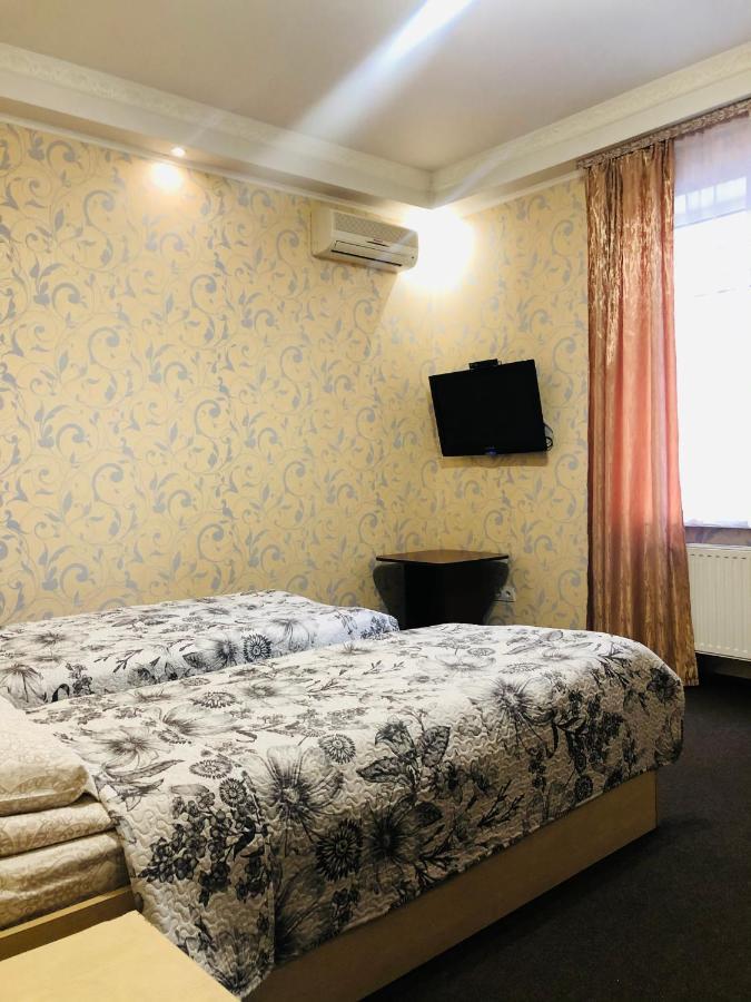 Hotel Т2 Kiev Extérieur photo